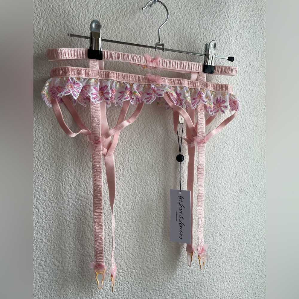 NWT For Love & Lemons April Bloom Garter Belt Pink Floral - Picture 8 of 16